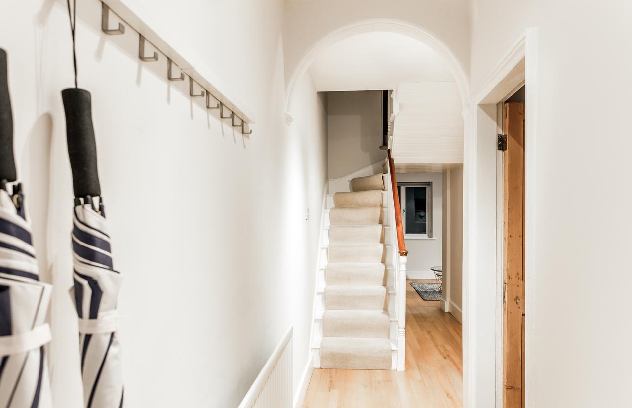 The Modern Classic - Contemporary & Elegant 3bdr *